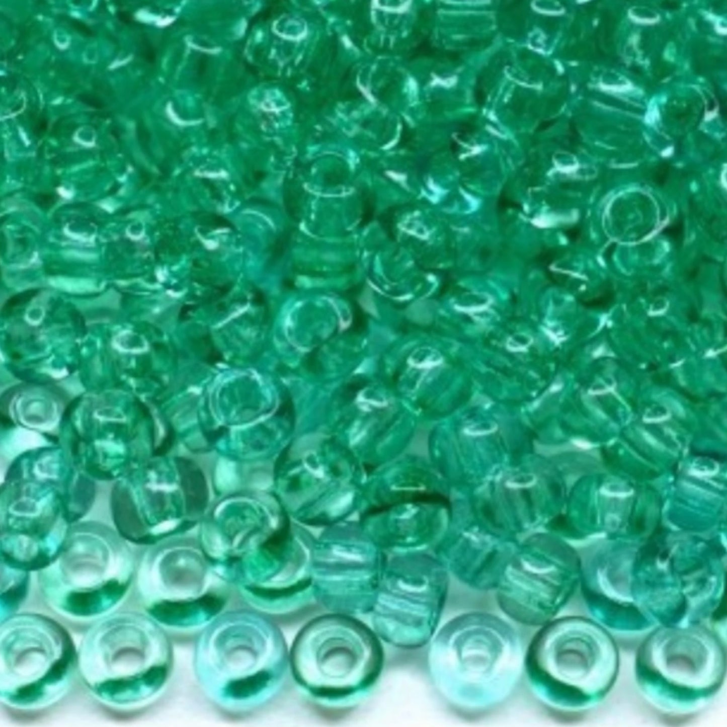 10/0 01164 Perline di Vetro Ceco Preciosa Rocaille 2,3 mm. Cristallo Verde - Tinto Solgel.