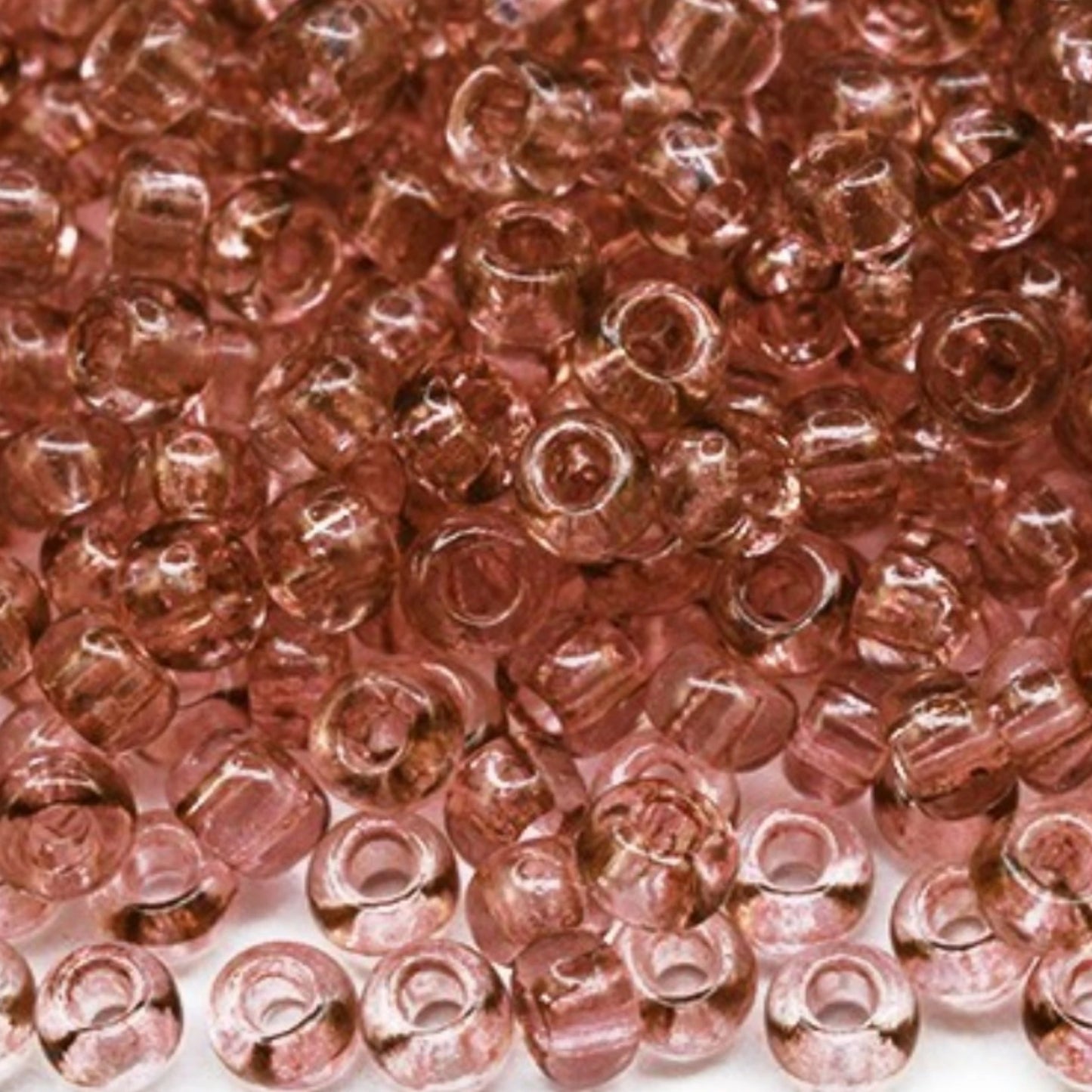Missangas/Miçangas Pequenas (contas miúdas) de Vidro Checo Preciosa 10/0 01194 Rocaille 2,3mm. Cristal Rosa - Tingido com Solgel.