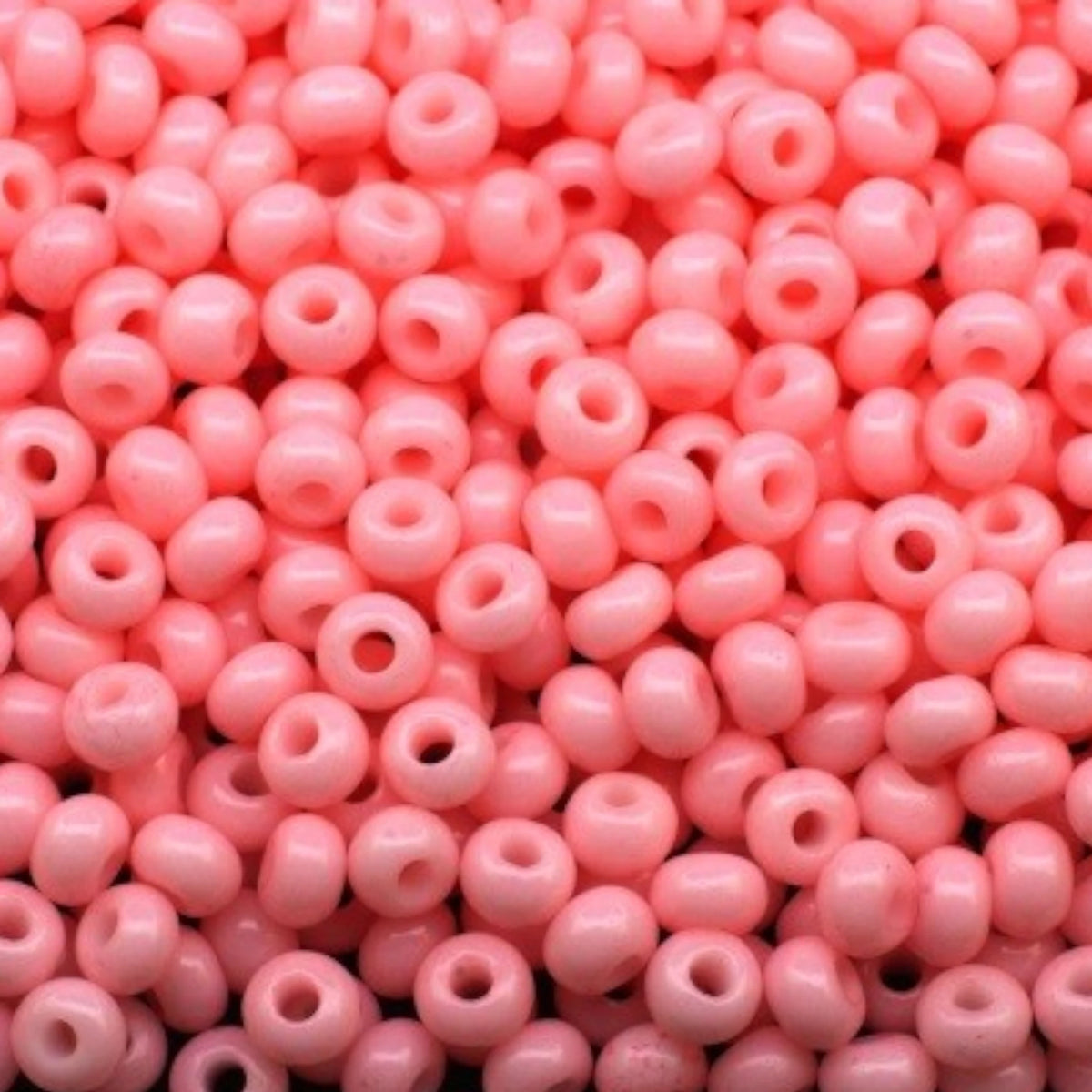 10/0 03491 Preciosa Perles de Rocaille en verre tchèque 2.3mm. Rose craie - teinté Solgel.