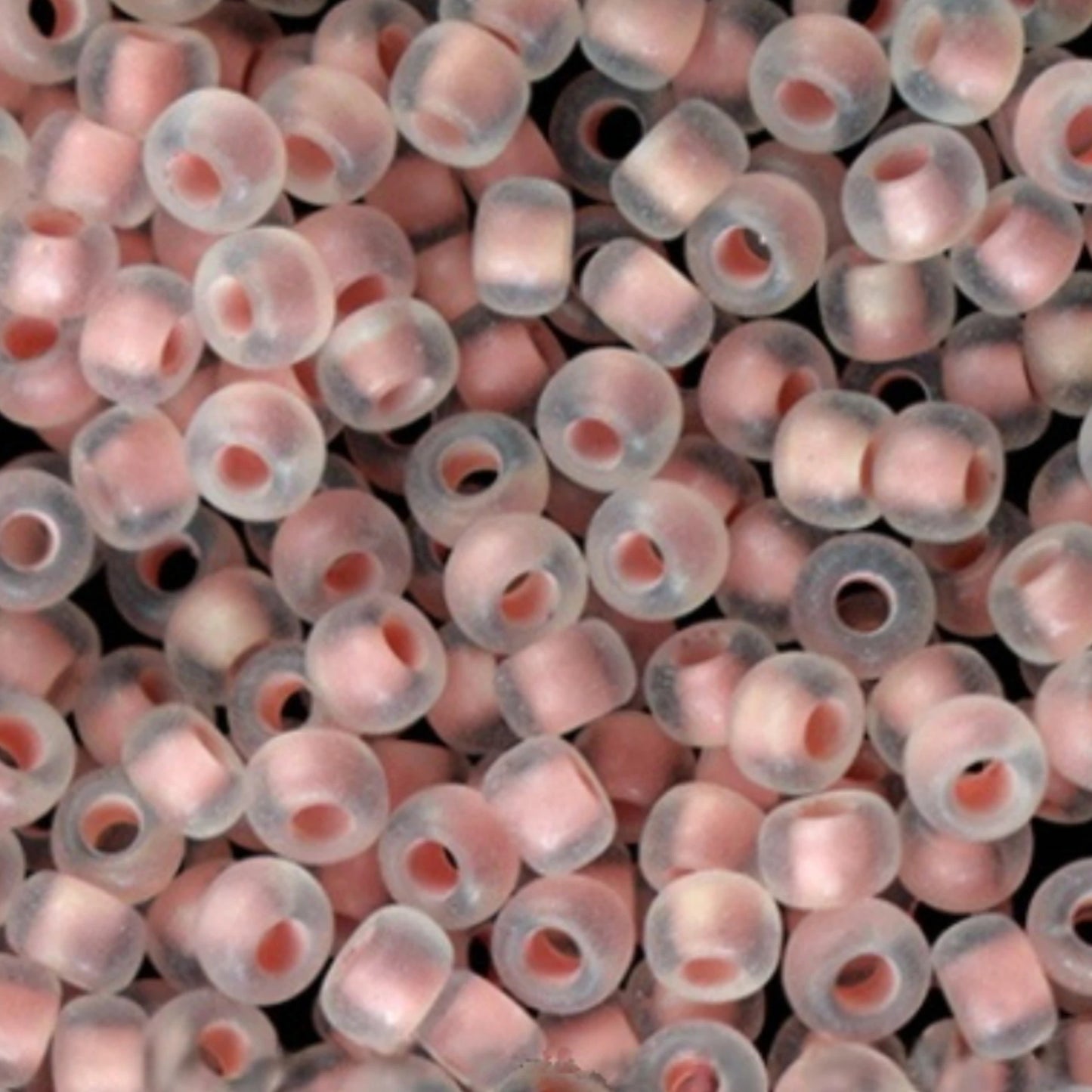 10/0 38387 Matinis Preciosa Čekiško Stiklo Karoliukai Rokajaus 2,3 mm. Krištolo Spalvos Linija Rožinė Matinė.