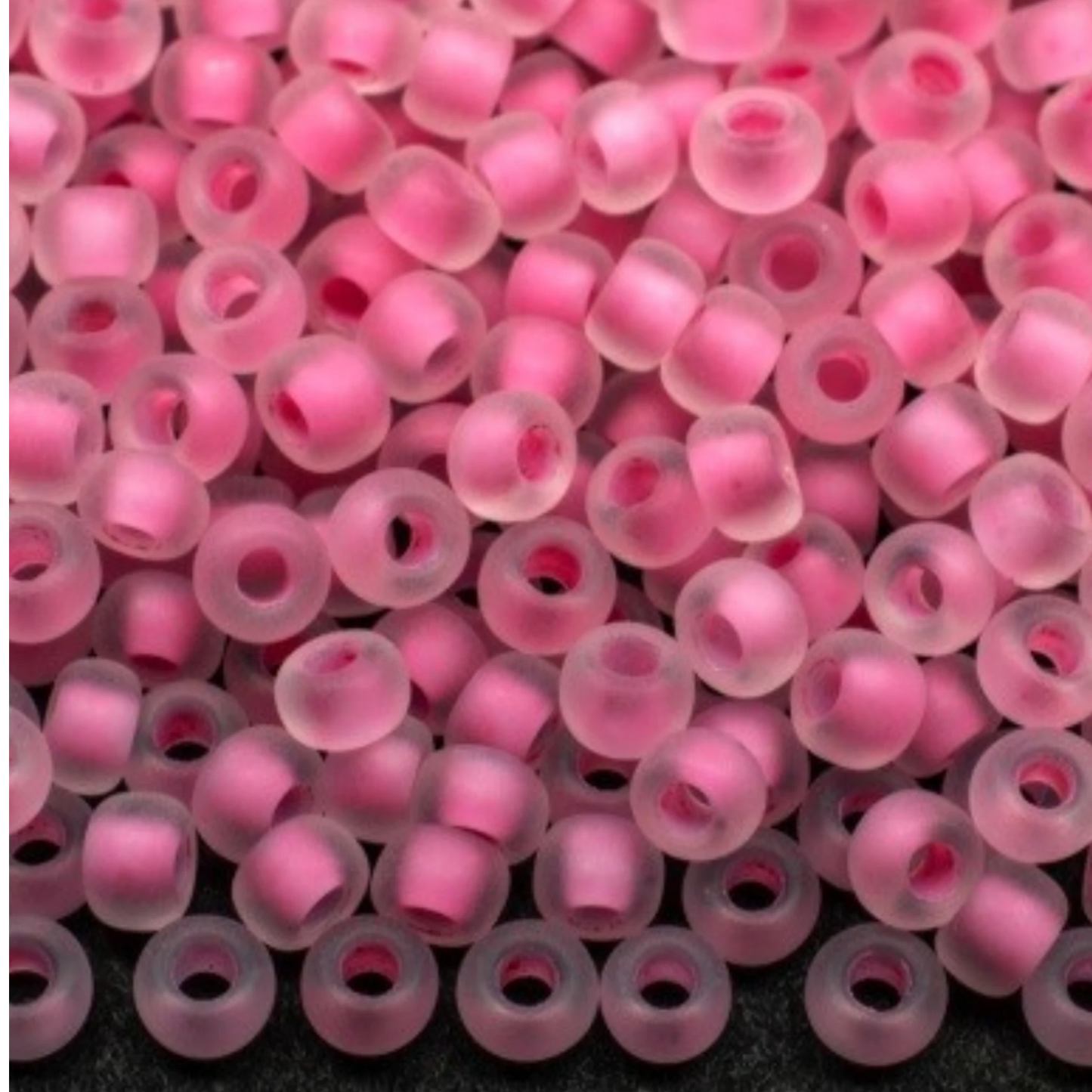 Perles de Rocaille en verre tchèque Preciosa mate 10/0 38394, 2,3 mm. Couleur cristal doublée rose mate.