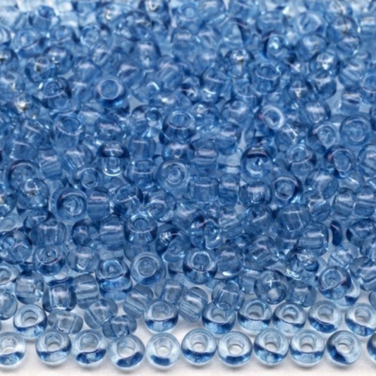 10/0 01132 Preciosa Čekiško stiklo karoliukai Rokajaus 2,3 mm. Mėlynas kristalas – Solgel dažyti.