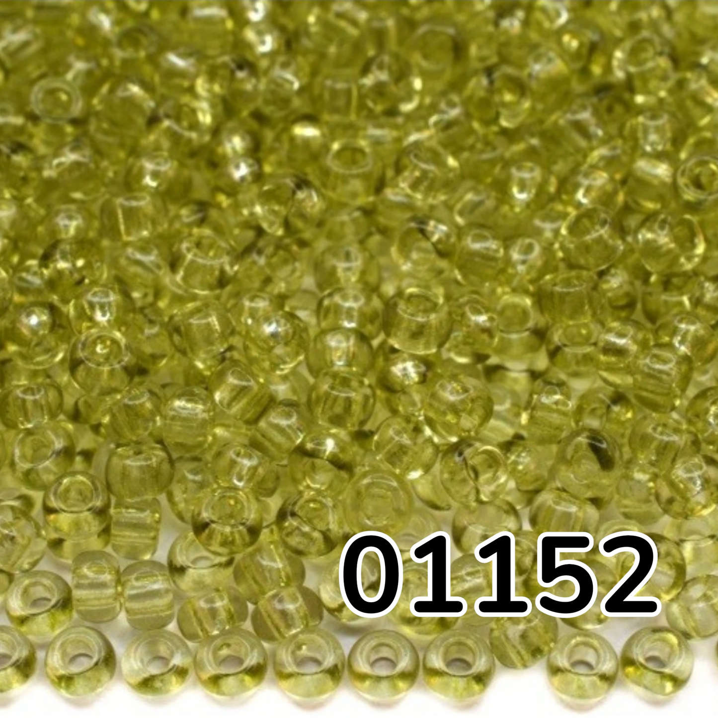 10/0 01152 Preciosa böhmische Glasperlen Rocailles 2,3 mm. Grüner Kristall – Solgel gefärbt.