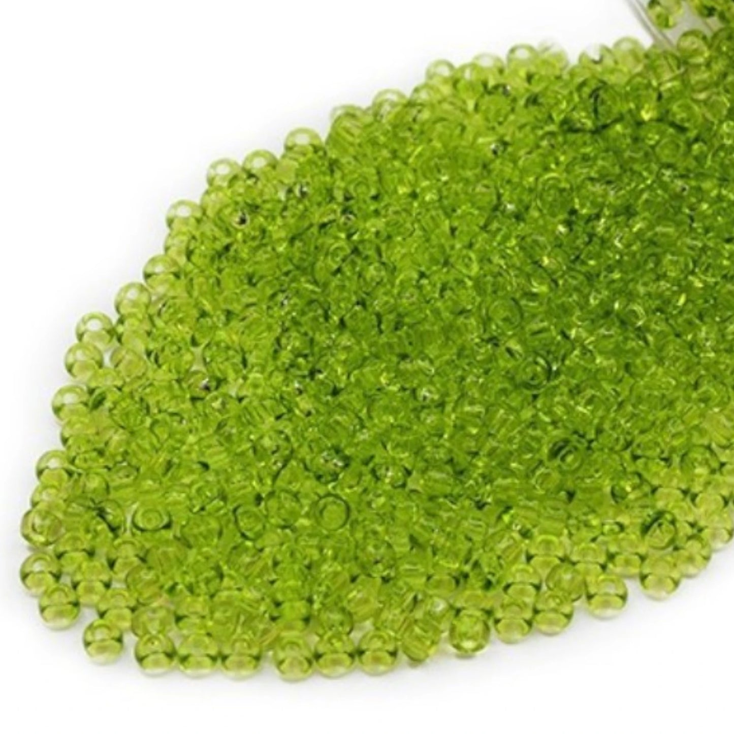 Missangas/Miçangas Pequenas (contas miúdas) de Vidro Checo Preciosa 10/0 01154 Rocaille 2,3 mm. Cristal Verde - Tingido por Solgel.