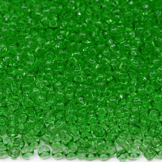 10/0 01161 Preciosa Čekiško stiklo karoliukai rokajaus 2,3 mm. Žalias kristalas – Solgel dažytas.