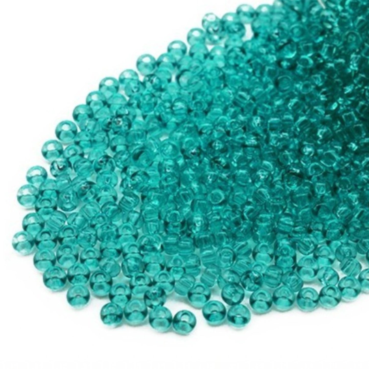 Missangas/Miçangas Pequenas (contas miúdas) de Vidro Checo Preciosa 10/0 01165 Rocaille 2,3 mm. Cristal Verde - Tingido por Solgel.