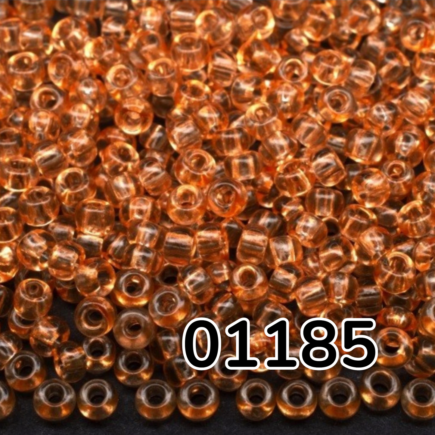Perles de verre tchèque Preciosa 10/0 01185 de Rocaille 2,3 mm. Cristal orange - Teint Solgel.
