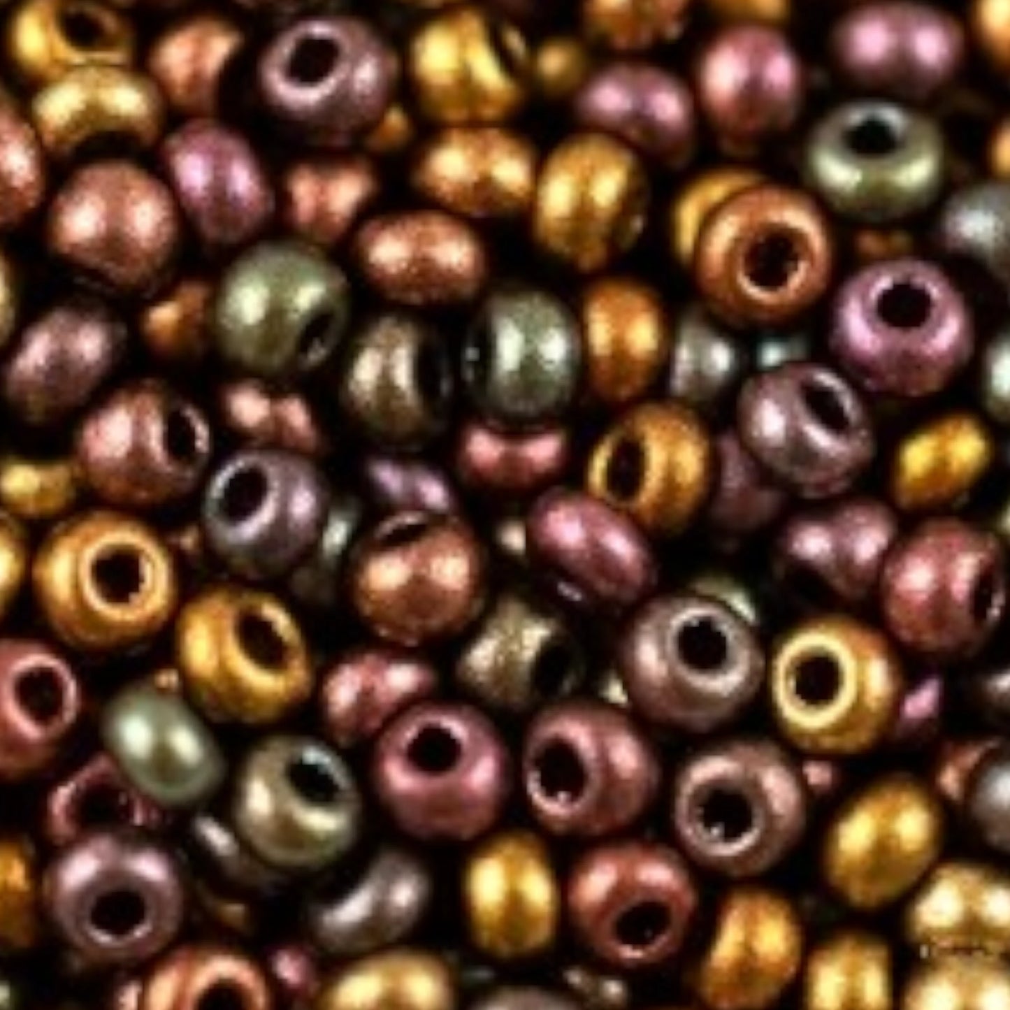 6/0 01640 Preciosa Czech Glass Seed Beads Rocailles 4.1mm. Bronze Multi - Metallic.