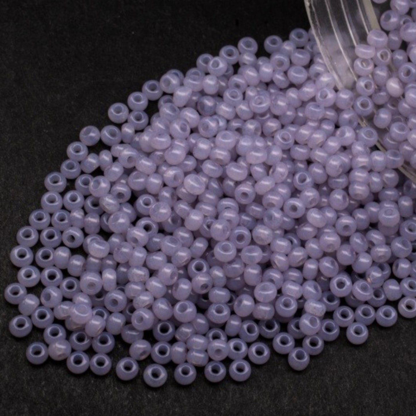 02621 Czech seed beads PRECIOSA round 10/0 lilac. Alabaster - Solgel Dyed.