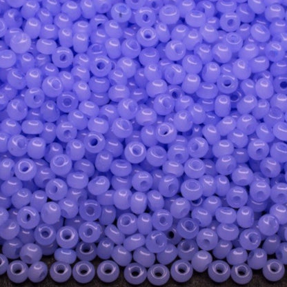 10/0 02631 Preciosa čehu stikla Pērlītes Rokaja 2.3mm. Gaiši zils alabastrs - Solgel krāsots.