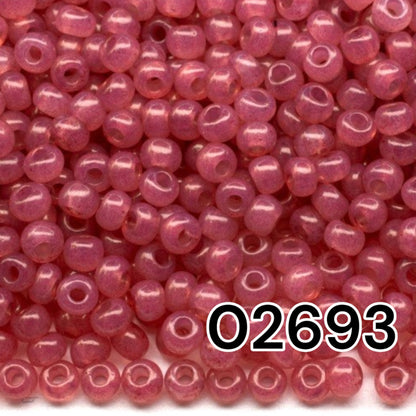 10/0 02693 Preciosa Seed Beads. Lilac pink alabaster - Solgel dyed.