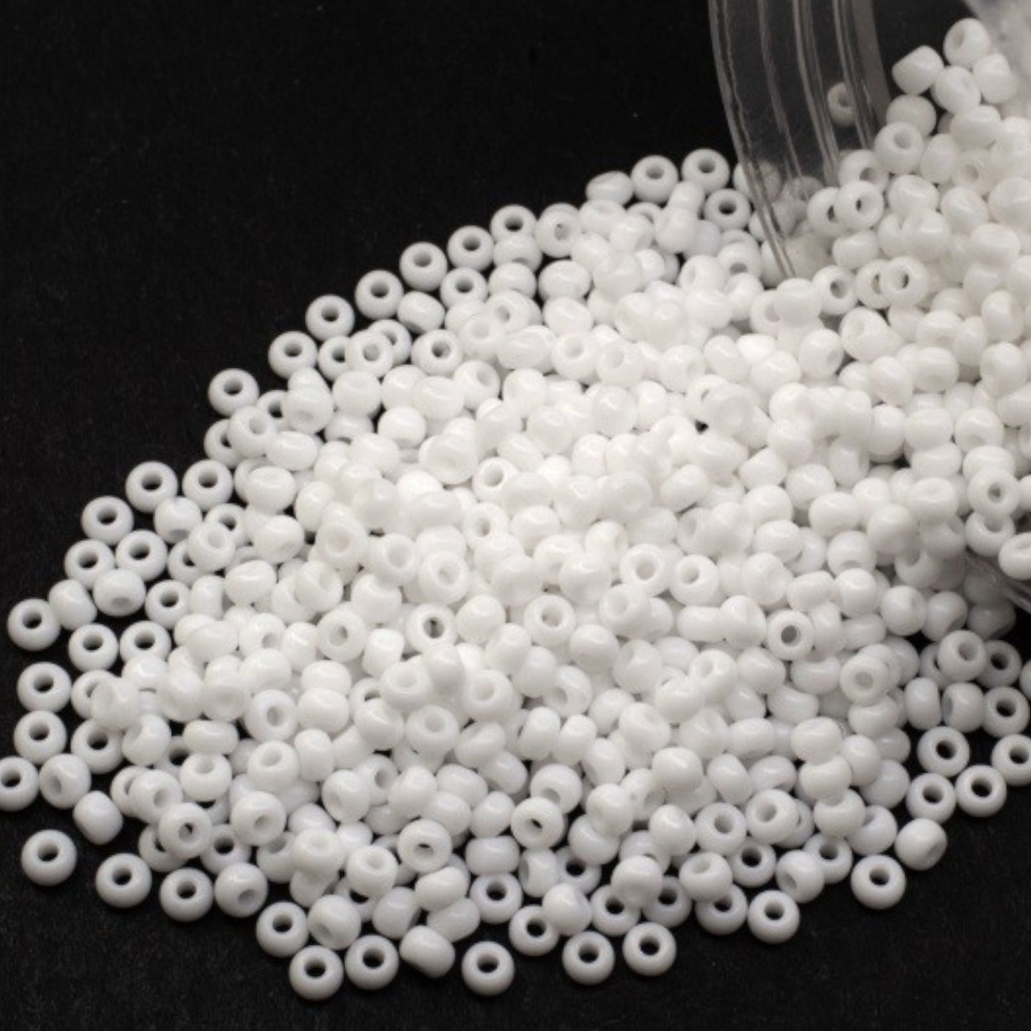 6/0 03050 Preciosa Czech Glass Seed Beads Rocailles 4.1mm. White Opaque Natural.