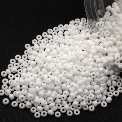 6/0 03050 Preciosa Czech Glass Seed Beads Rocailles 4.1mm. White Opaque Natural.