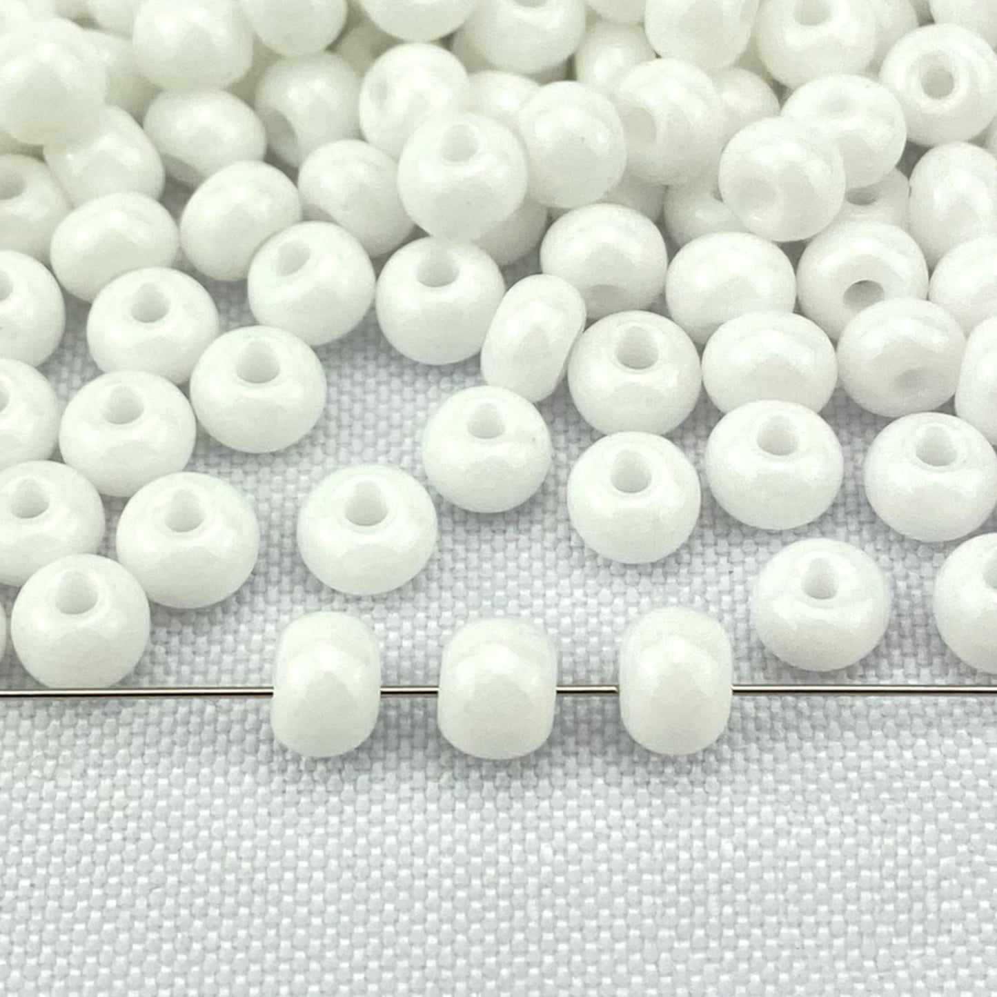 2/0 03050 Preciosa Czech Glass Seed Beads Rocailles 6.1mm. White Opaque natural.