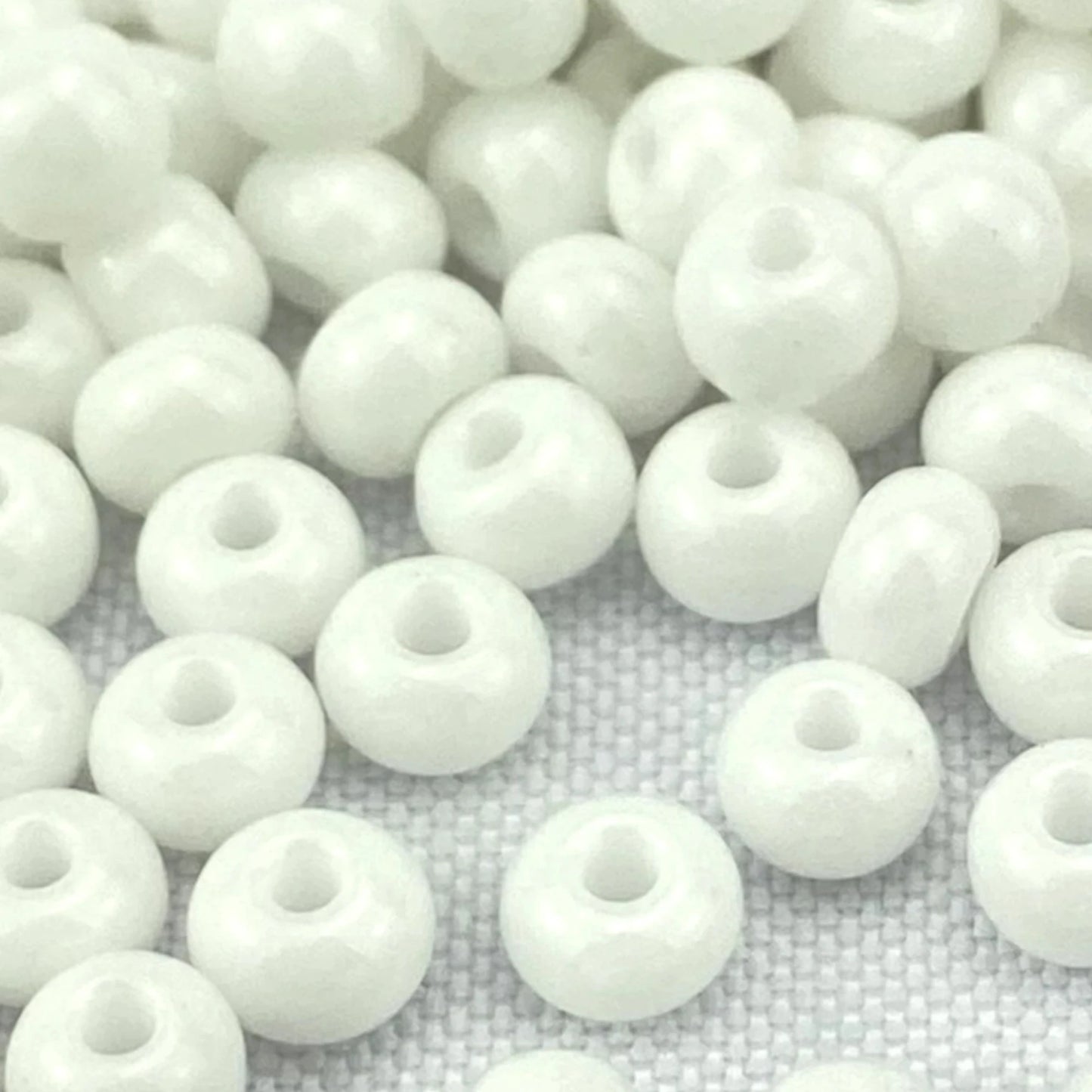 2/0 03050 Preciosa Czech Glass Seed Beads Rocailles 6.1mm. White Opaque natural.