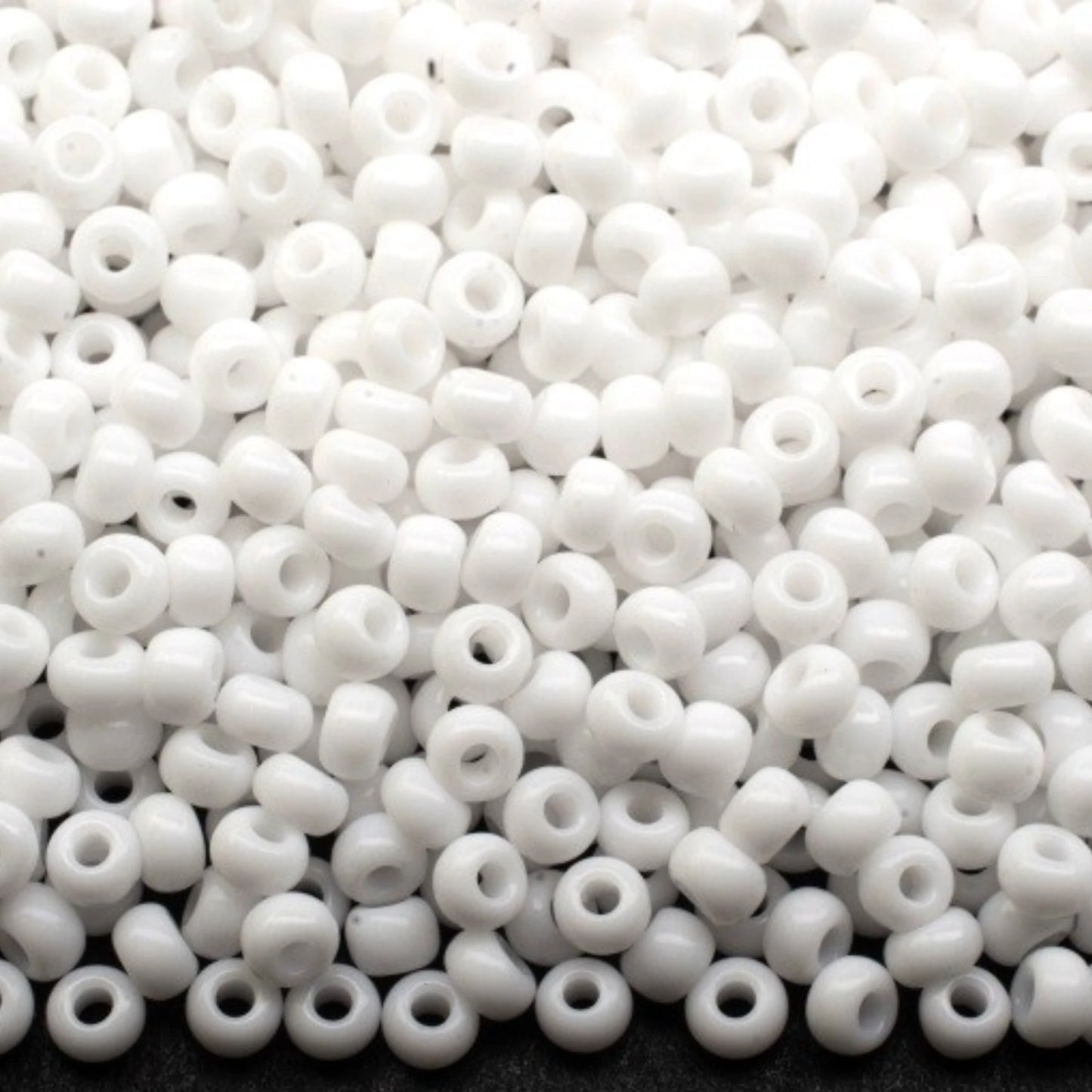 6/0 03050 Preciosa Czech Glass Seed Beads Rocailles 4.1mm. White Opaque Natural.