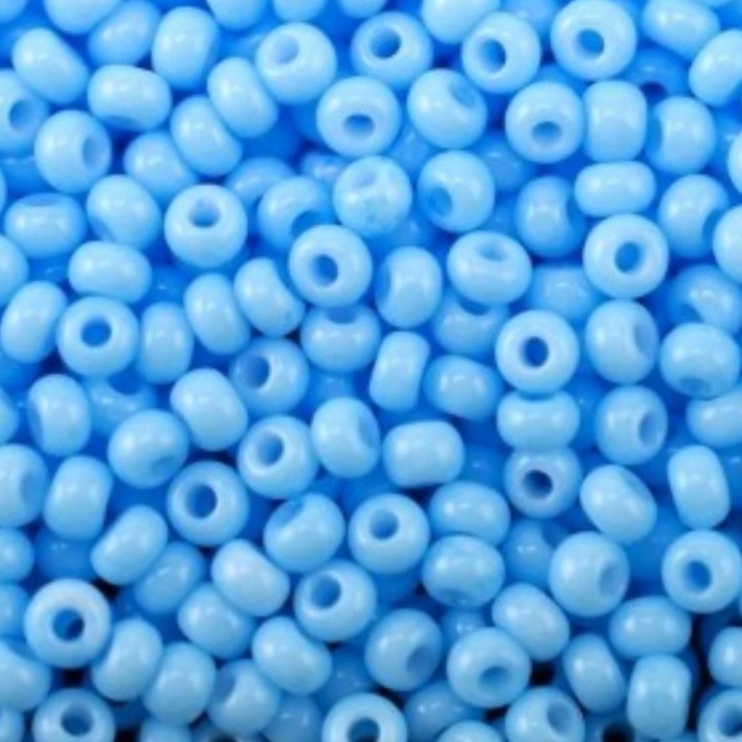 Perline di vetro ceco Preciosa 10/0 03134 Rocaille da 2,3 mm. Blu gesso - colorate con Solgel.