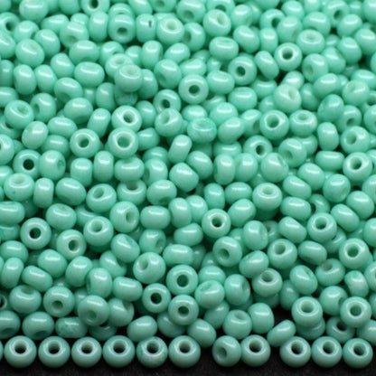 Missangas/Miçangas Pequenas (contas miúdas) de vidro checo Preciosa 10/0 03164 Rocaille 2,3 mm. Turquesa giz - tingidas com Solgel.