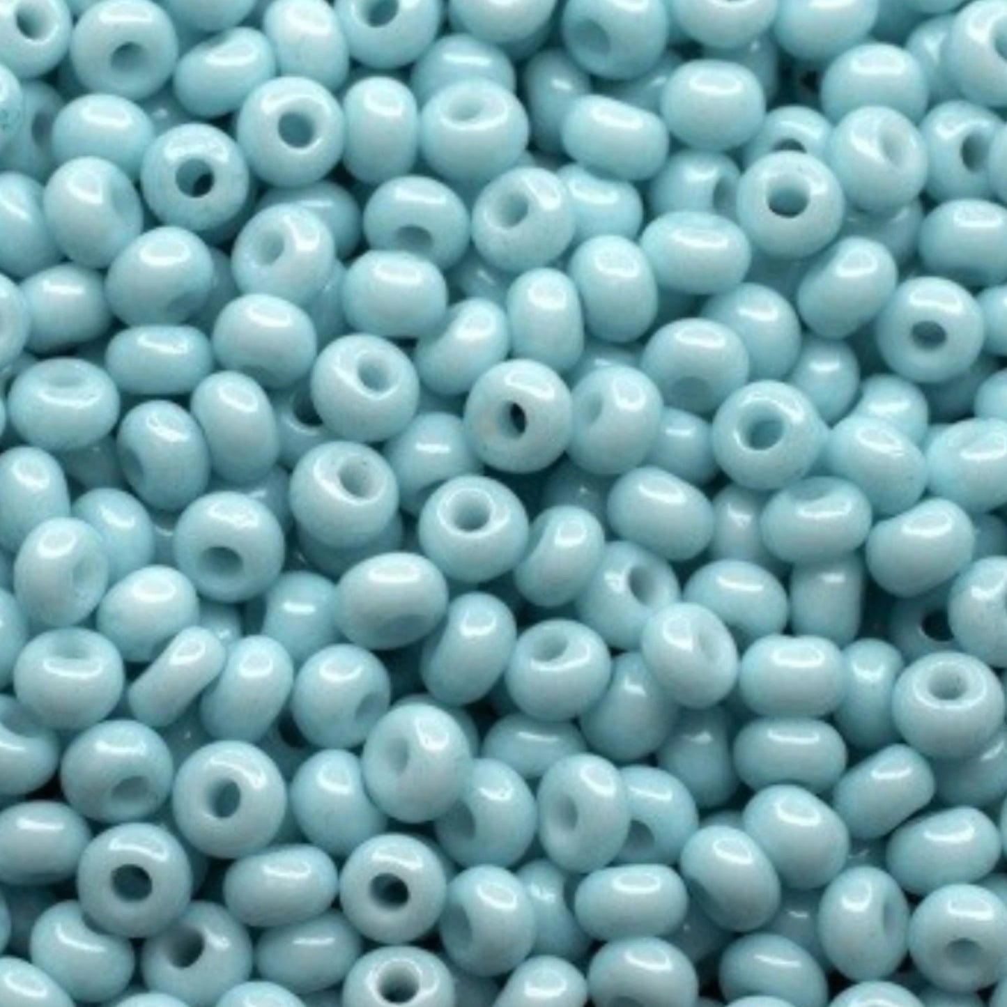 10/0 03233 Preciosa Tsjechische glazen Kralen Rocaillekralen 2,3 mm. Blauw krijt - Solgel geverfd.