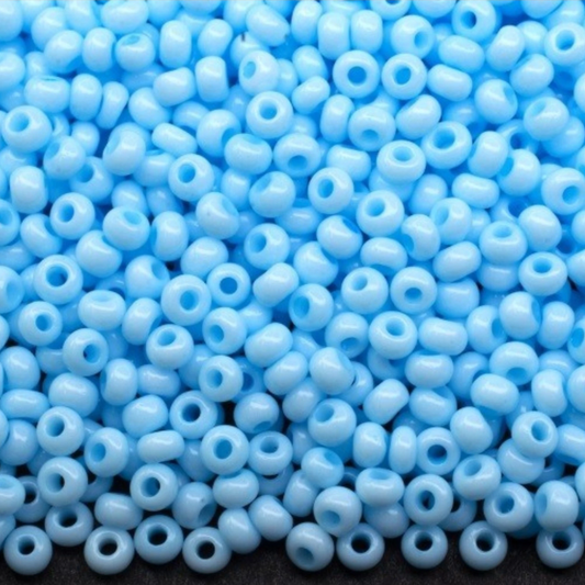 10/0 03234 Preciosa tschechische Glas-Perlen Rocailles 2,3 mm. Blau Kreide - Solgel gefärbt.