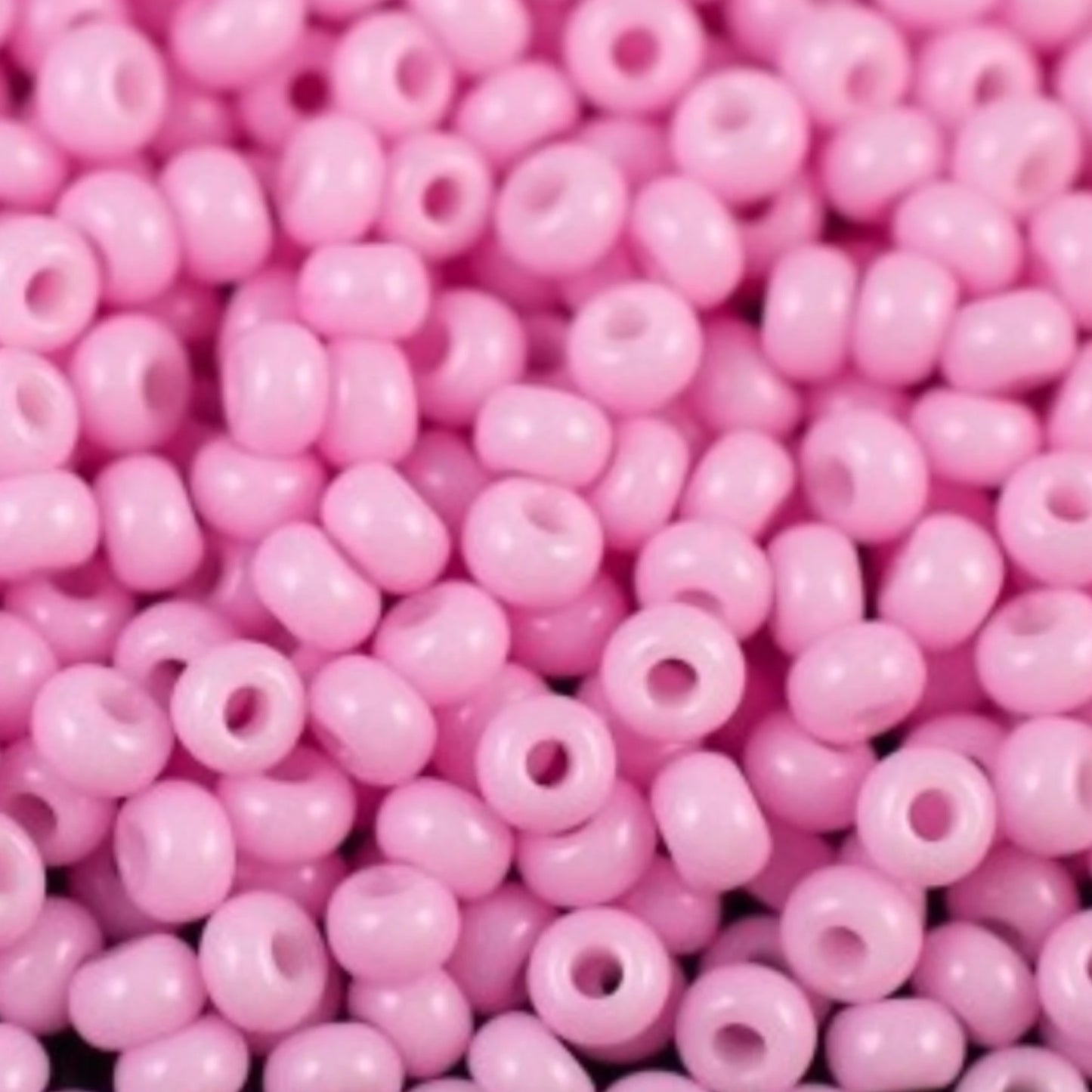 Perles de Rocaille en verre tchèque Preciosa 10/0 03292, 2,3 mm. Rose violet craie - Teinté au solgel.