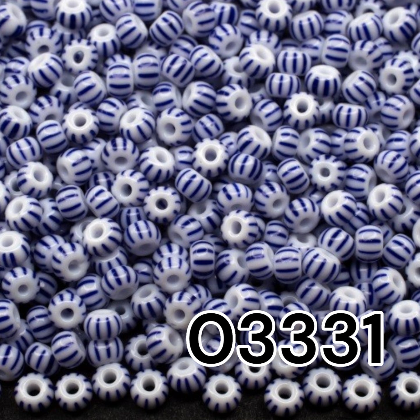 03331 Striped opaque. Czech glass seed Beads Preciosa Ornela Rocailles 10/0.