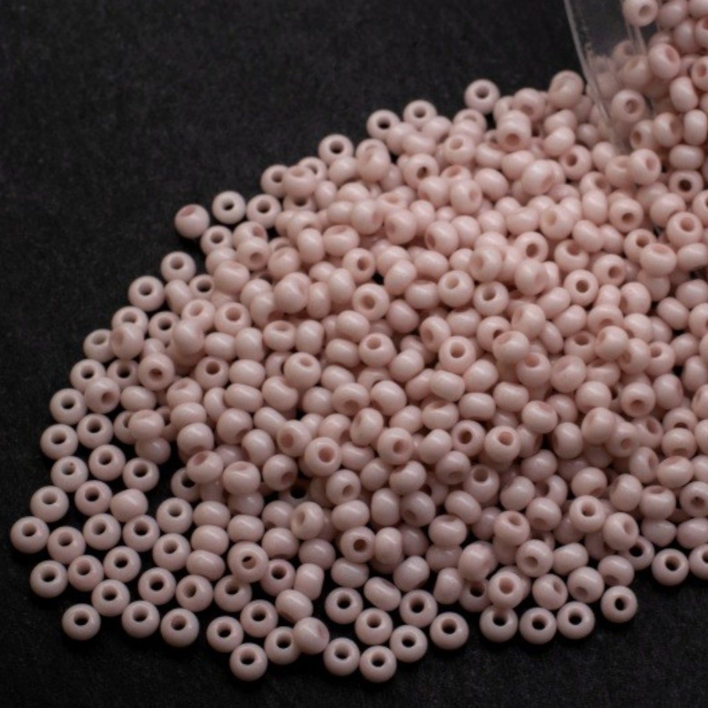 03694 Czech seed beads PRECIOSA round 10/0 beige pink. Chalk - Solgel Dyed.