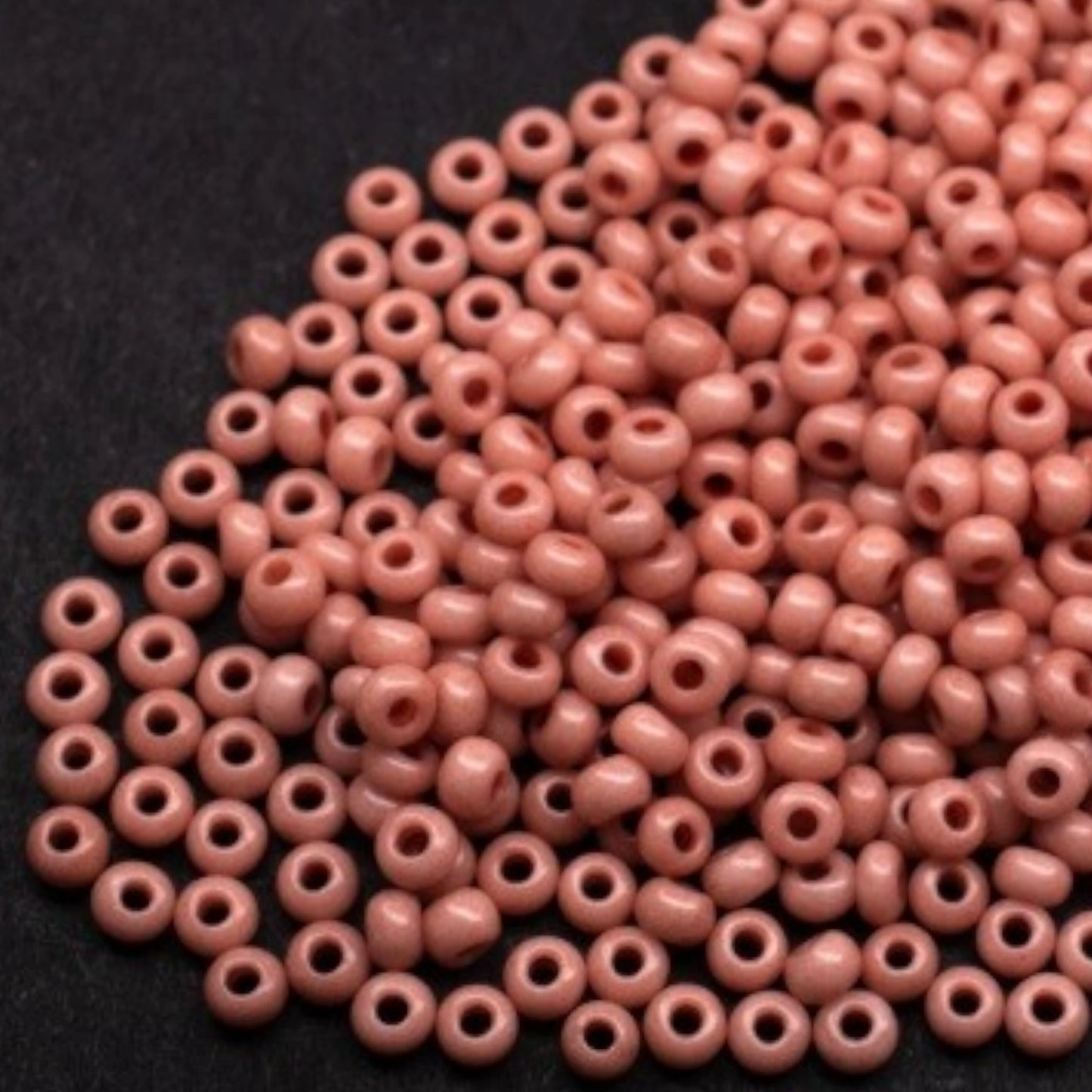 6/0 07331 Preciosa Tsjechisch glas Kralen Rocaillekralen 4.1mm. Roos Terra Roze Beige.