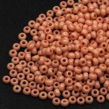 10/0 07332 Preciosa Mărgele din sticlă cehești Rocaille 2.3mm. Rose Terra vopsite.