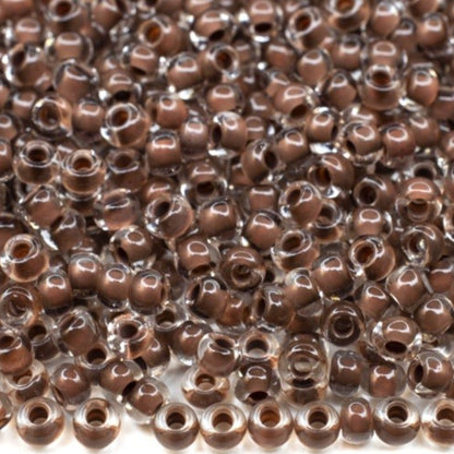 10/0 08A19 Preciosa Czech Glass Seed Beads Rocailles 2.3mm. Terra Intensiv Lined - Brown.