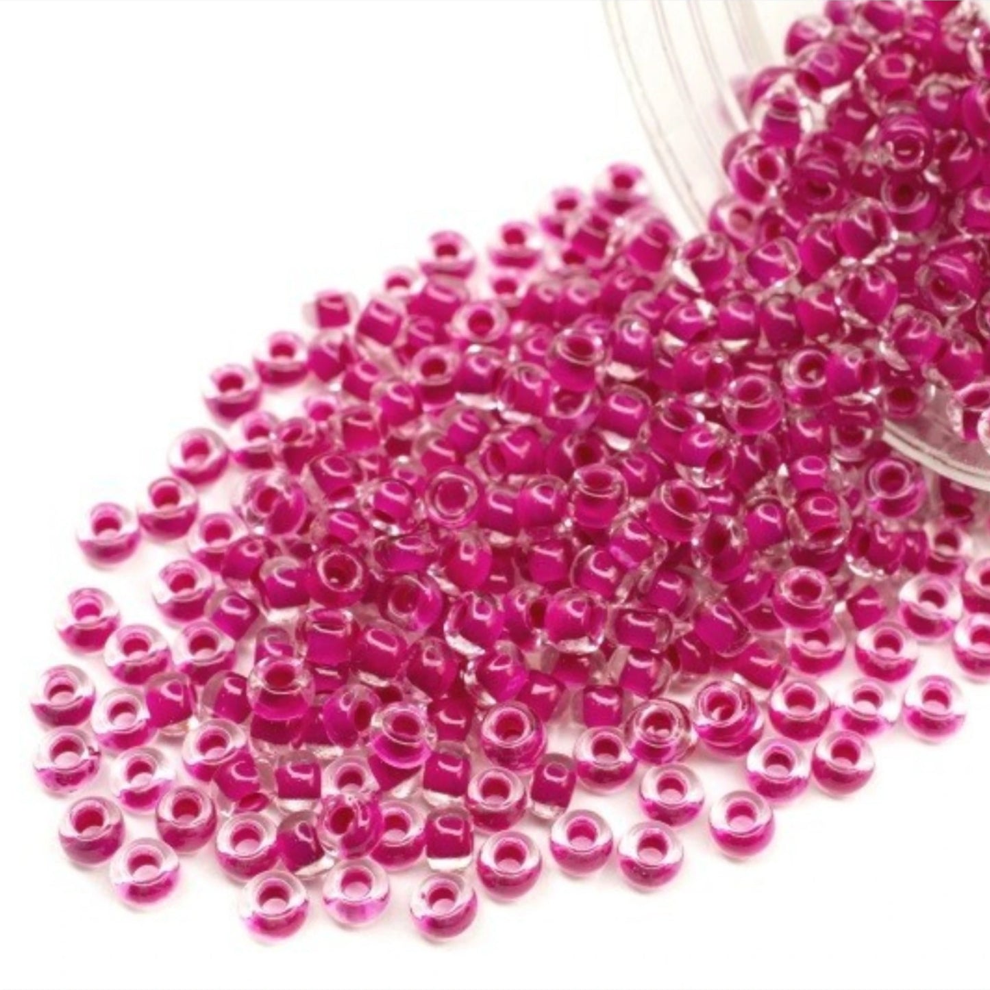 6/0 08A26 Preciosa Çek Camı Kum Boncuğu Rocaille Boncuk 4.1mm. Kristal terra yoğun pembe astar.