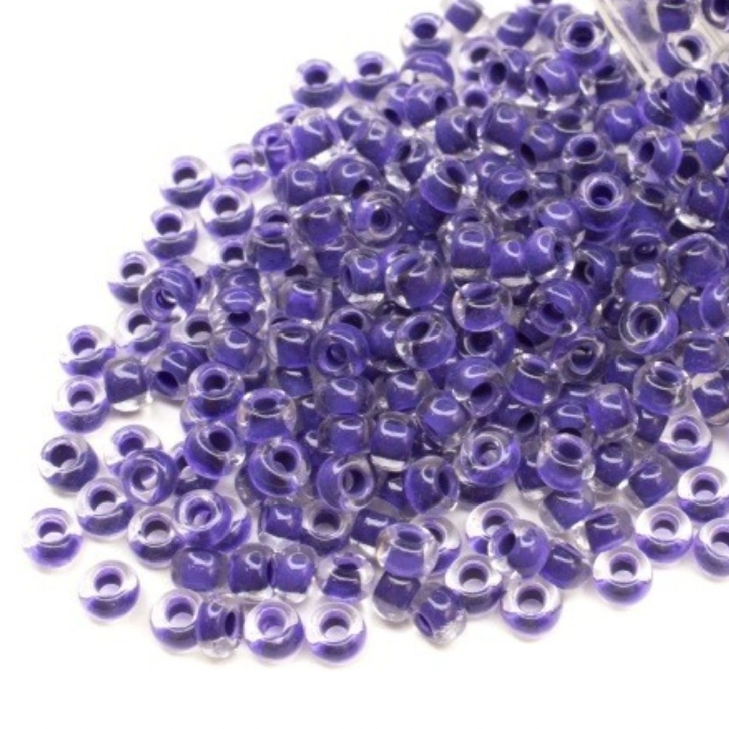 6/0 08A28 Preciosa Czech Glass Mărgele Rocaille 4.1mm. Crystal terra intensive violet lining.