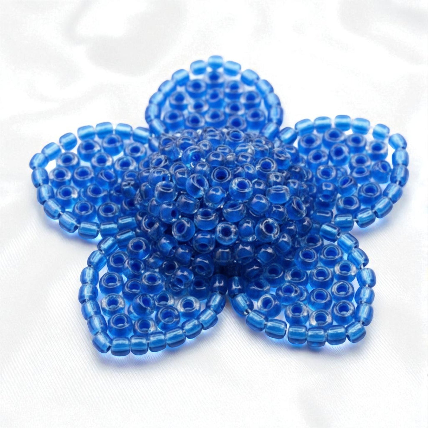 10/0 08A38 Perles de Verre Tchèques Preciosa de Rocaille 2.3mm. Terra Intensiv Lined - Bleu.