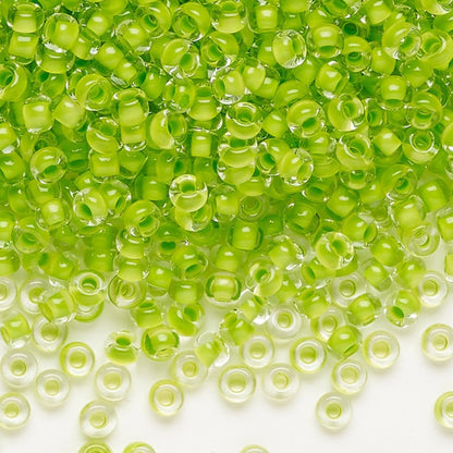 6/0 08A54 Preciosa Czech Glass Koraliki Rocailles 4.1mm. Kryształ terra intensywna zielona powłoka.