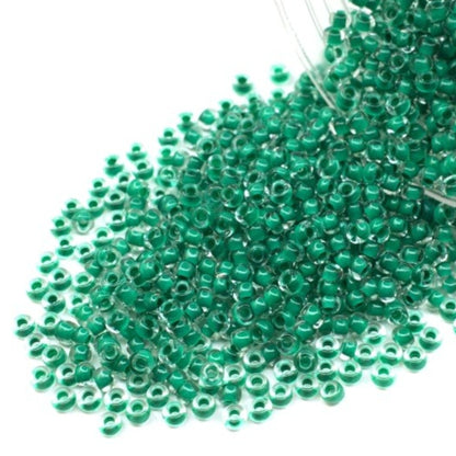 10/0 08A58 Preciosa Czech Glass Seed Beads Rocailles 2.3mm. Terra Intensiv Lined - Green.