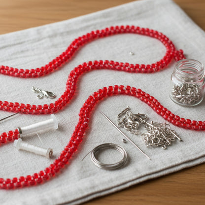 10/0 08A98 Preciosa Czech Glass Seed Beads Rocailles 2.3mm. Terra Intensiv Lined - Red.