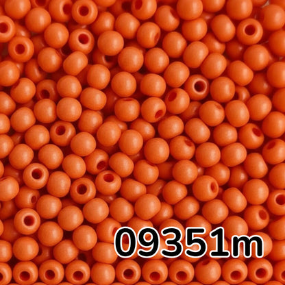 10/0 09351 matte Preciosa tjekkiske glasperler Rocailles 2.3mm. Сoraline-farvet Chalkwhite - Solgel-farvet.