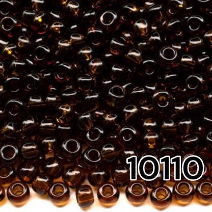 10/0 10110 Preciosa Rocailles-Perlen. Braun-transparent, natürlich.