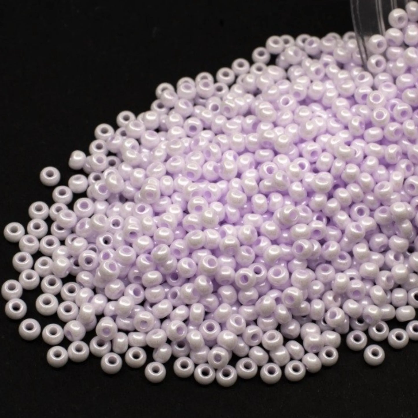 16228 Czech seed beads PRECIOSA round 10/0 white lilac. Chalk - Terra Pearl.