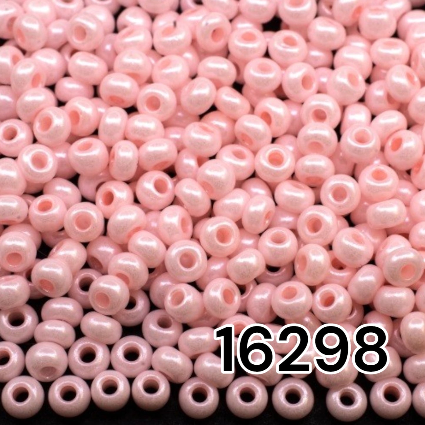 16298 Tschechische Rocailles PRECIOSA rund 10/0 rosa. Kreide - Terra Pearl.