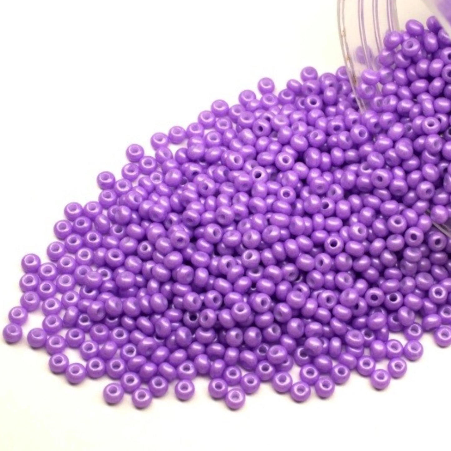 16928 Czech seed beads PRECIOSA round 10/0 purple. Chalk - Terra Pearl.
