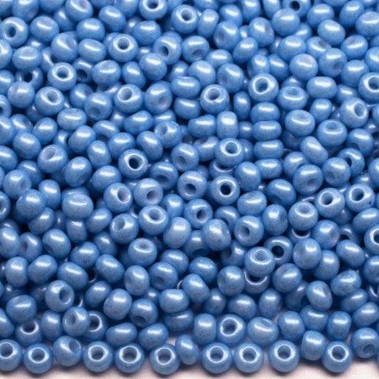 10/0 16936 Preciosa Perline di Vetro Ceco Rocaille 2.3mm. Blu Gesso.