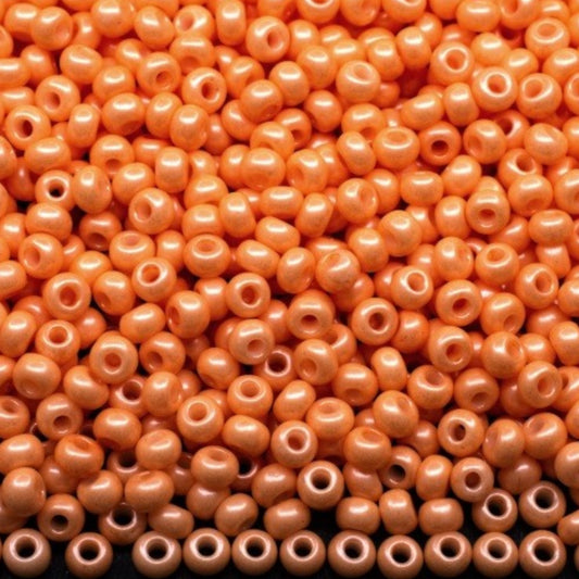 10/0 16992 Preciosa Perline di Vetro Ceco Rocaille 2.3mm. Arancione Gesso.