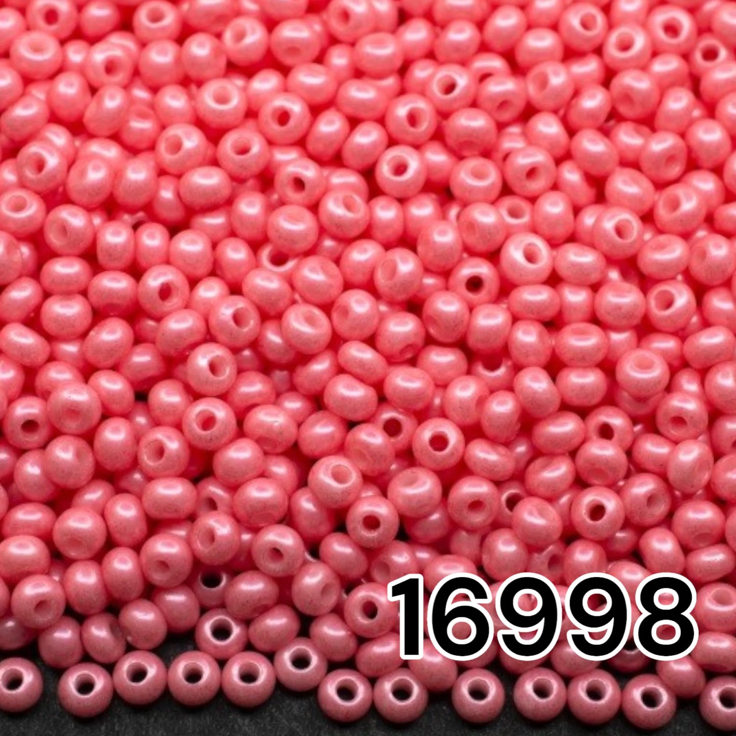 16998 Czech seed beads PRECIOSA round 10/0 pink. Chalk - Terra Pearl.