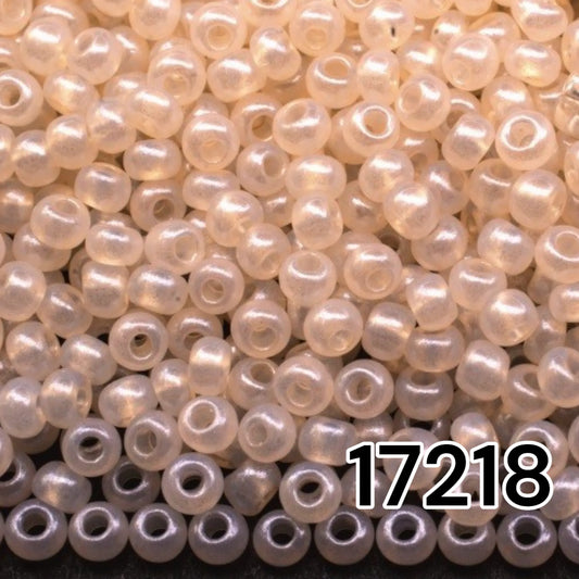 17218 Czech seed beads PRECIOSA round 10/0 peach beige. Alabaster - Terra Pearl.