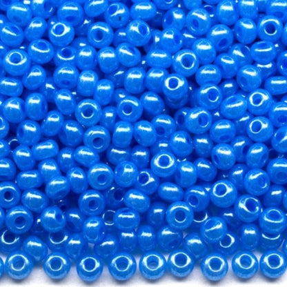 10/0 17336 Preciosa Perles de Rocaille en verre tchèque 2.3mm. Bleu Ceylan, blanc albâtre, lustre – teintes Terra.