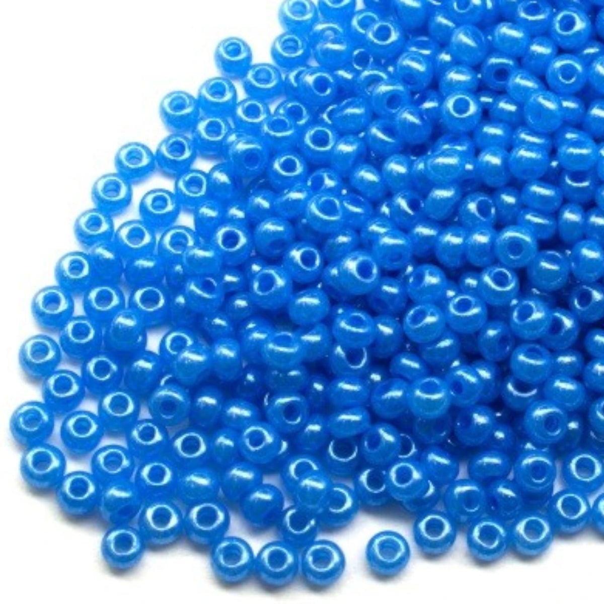 10/0 17336 Preciosa Perles de Rocaille en verre tchèque 2.3mm. Bleu Ceylan, blanc albâtre, lustre – teintes Terra.