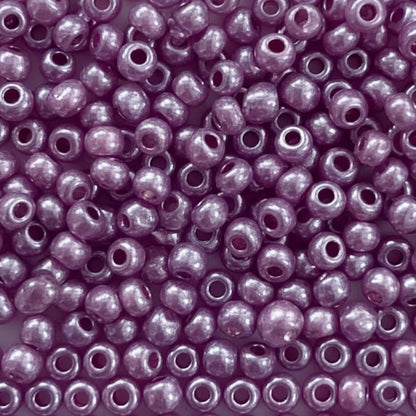 10/0 17596 Preciosa Perles de Rocaille en verre tchèque 2.3mm. Violet métallisé teinté, Sfinx.