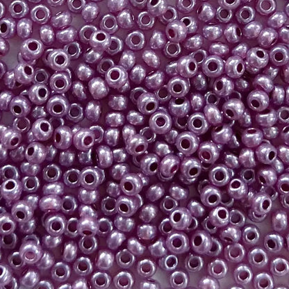 10/0 17596 Preciosa Perles de Rocaille en verre tchèque 2.3mm. Violet métallisé teinté, Sfinx.