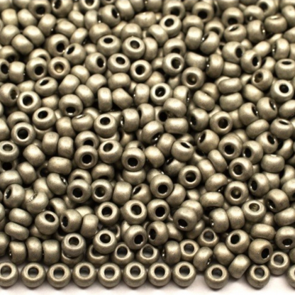 Perles de Rocaille en verre tchèque Preciosa 10/0 18542 mat, 2,3 mm. Gris métallique - Teint Terre.